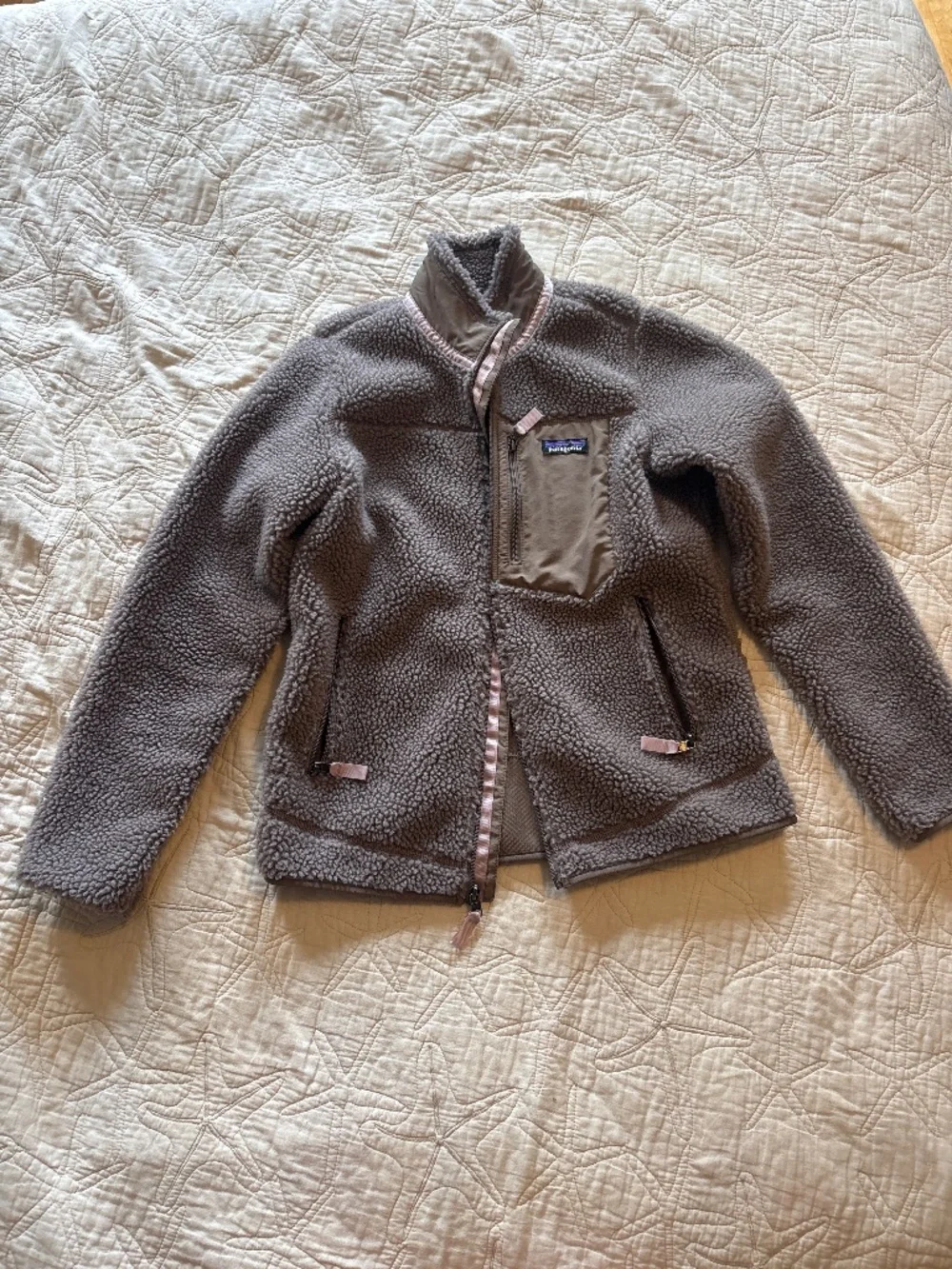 boucle patagonia jacket
